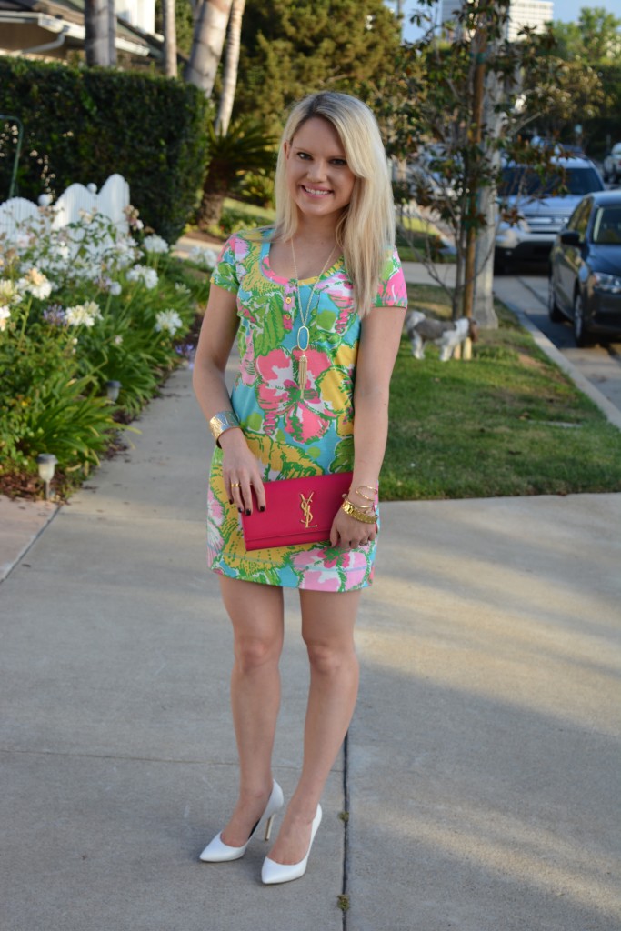 floral dresses, hot pink bag Caitlin Hartley of Styled American