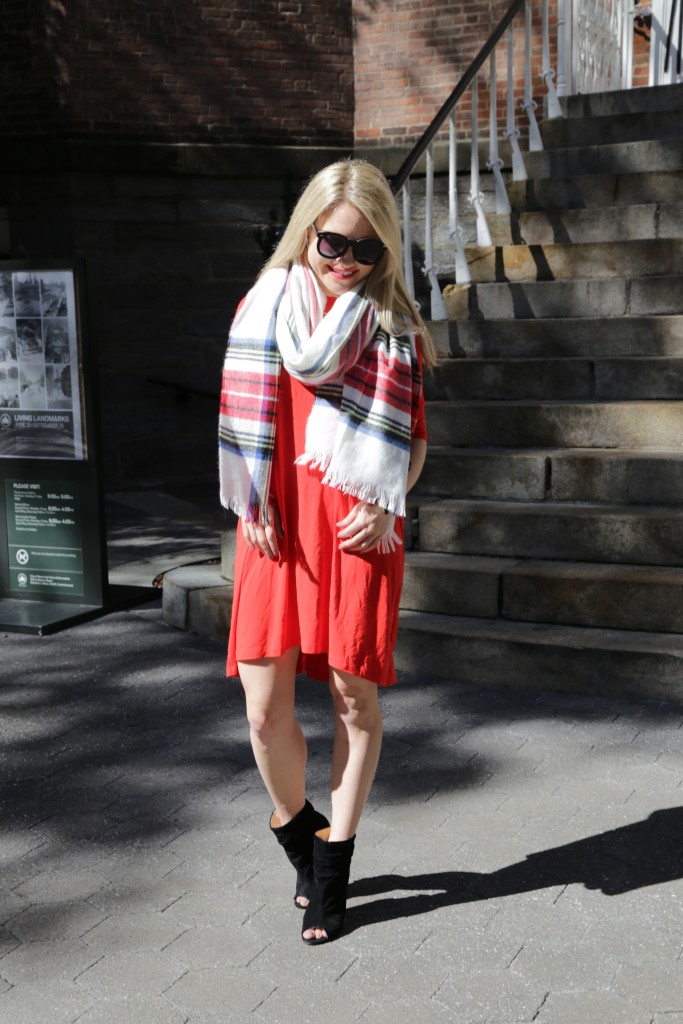 Caitlin Hartley of Styled American red and white scarf, shirt dress