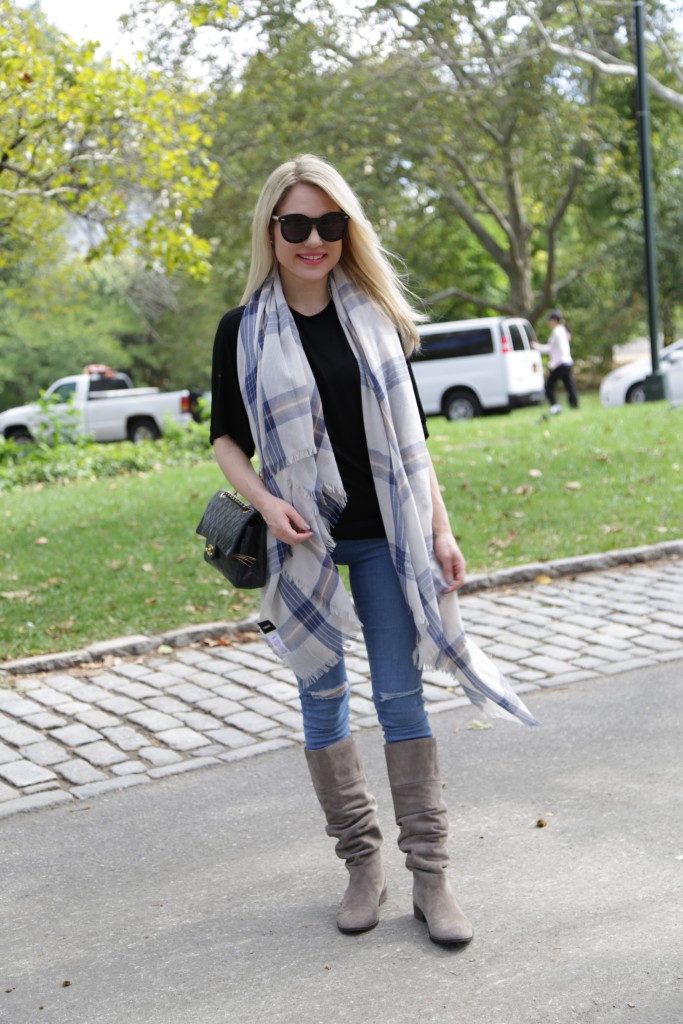 Caitlin Hartley of Styled American skinny ripped denim jeans
