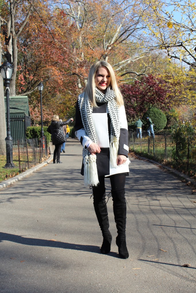 Caitlin Hartley of Styled American black and white outfit ideas