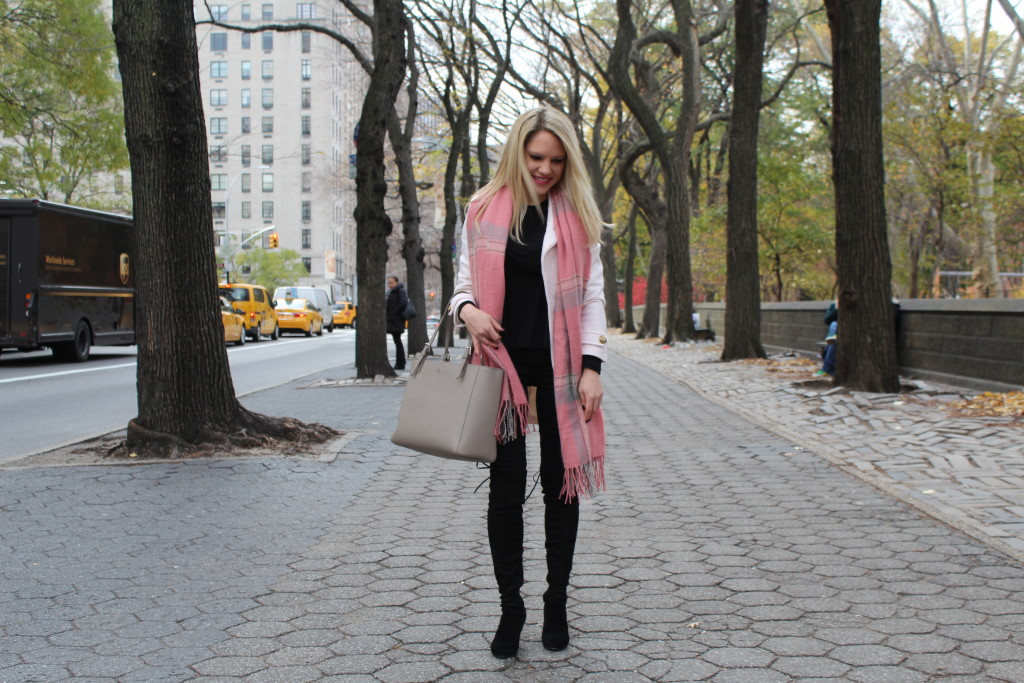 Caitlin Hartley of Styled American, pink plaid scarf, light pink coat and grey tote