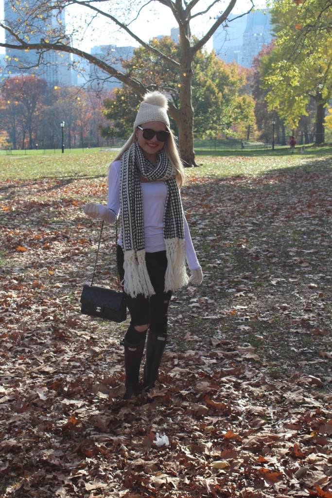Caitlin Hartley of Styled American mixing neutrals winter outfit