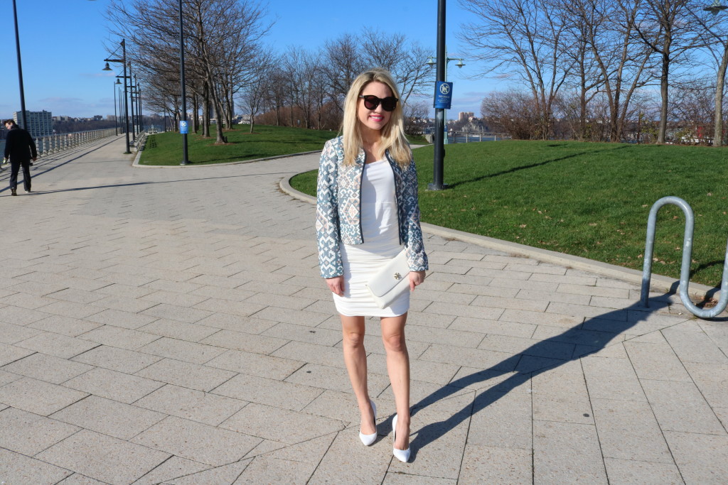 Caitlin Hartley of Styled American stylish work blazer, white dress, white clutch