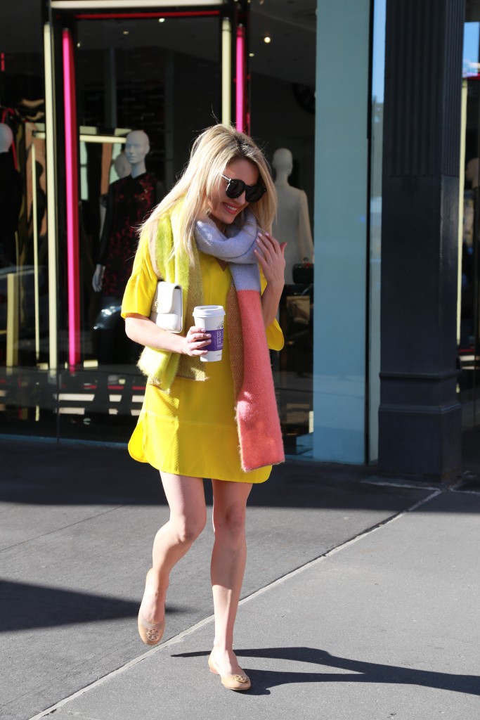Caitlin Hartley of Styled American colorful spring style