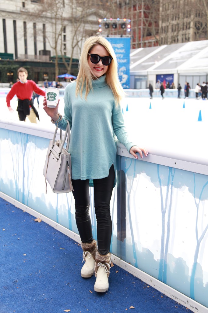 Caitlin Hartley of Styled American blue long chelsea28 sweater