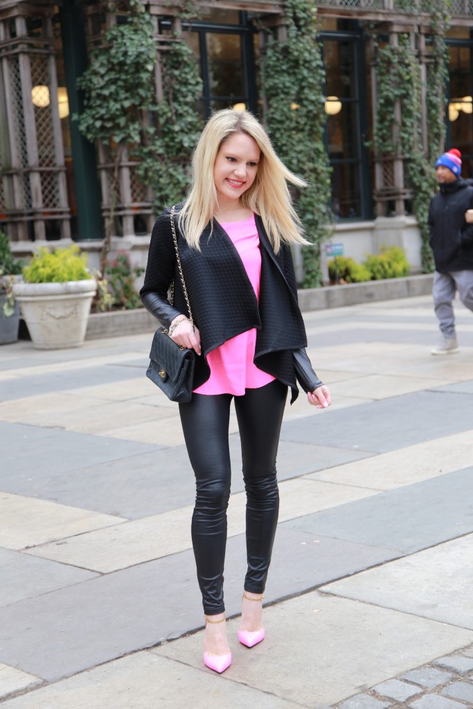 Caitlin-Hartley-of-Styled-American-in-black-water-fall-cardigan-black-liquid-leggings-pink-top