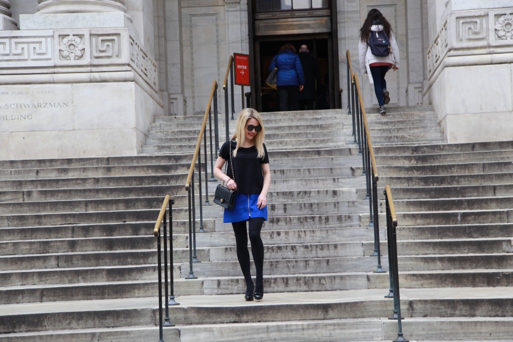 Caitlin Hartley of Styled American style blogger at the nyc library