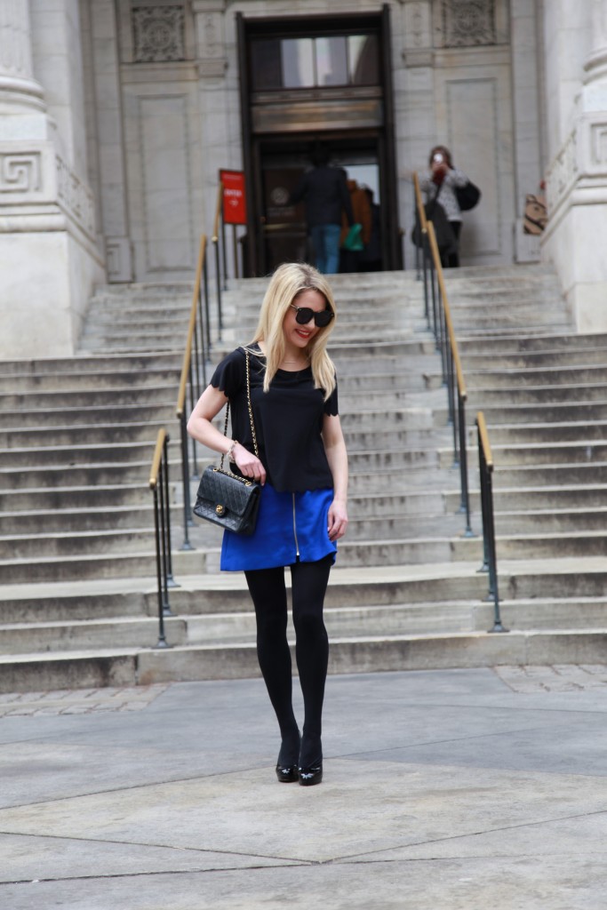 Caitlin Hartley of Styled American blue skirt, pop of color, nyc blogger