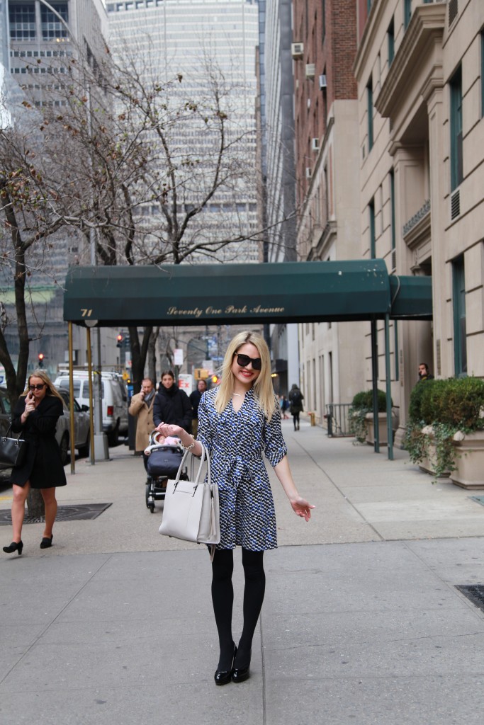 Caitlin Hartley of Styled American style blogger on Park Avenue