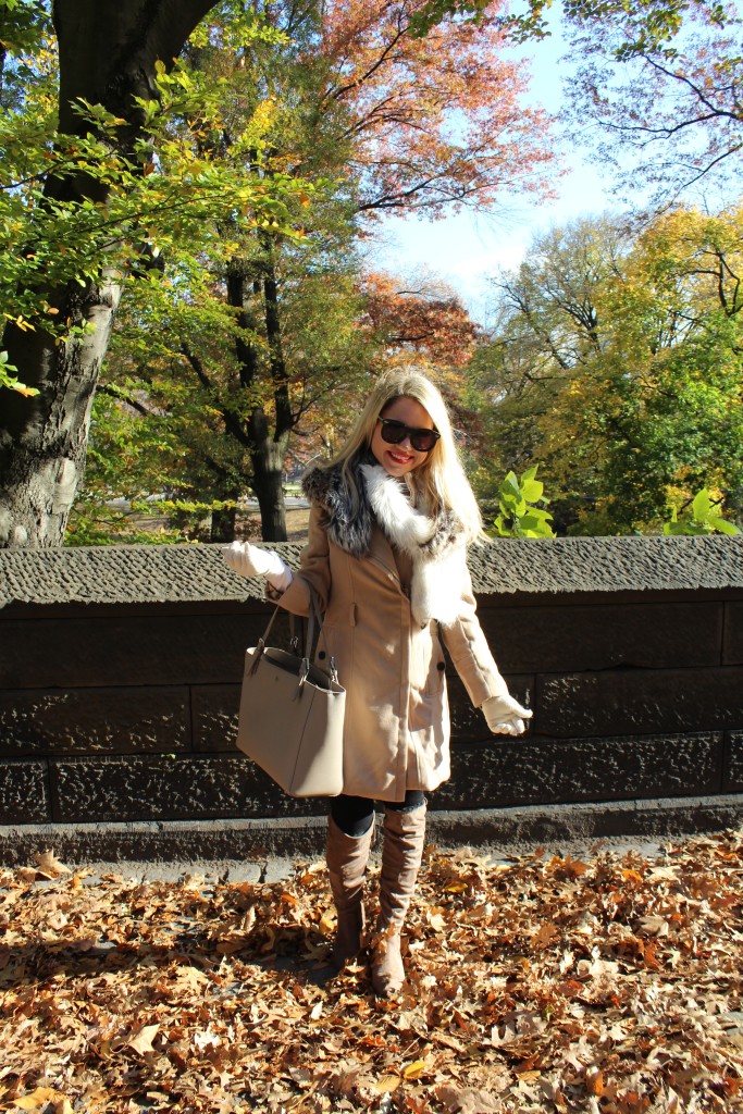 Caitlin Hartley of Styled American tan Winter coat with faux fur, tory burch tote