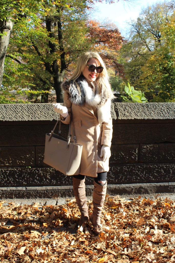 Caitlin Hartley of Styled American faux fur scarf and tan coat