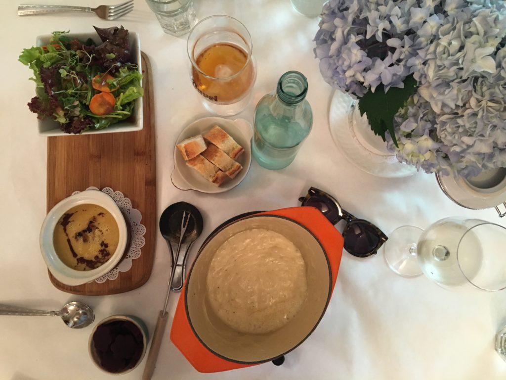 Caitlin-Hartley-of-Styled-American-fondue-french-lunch