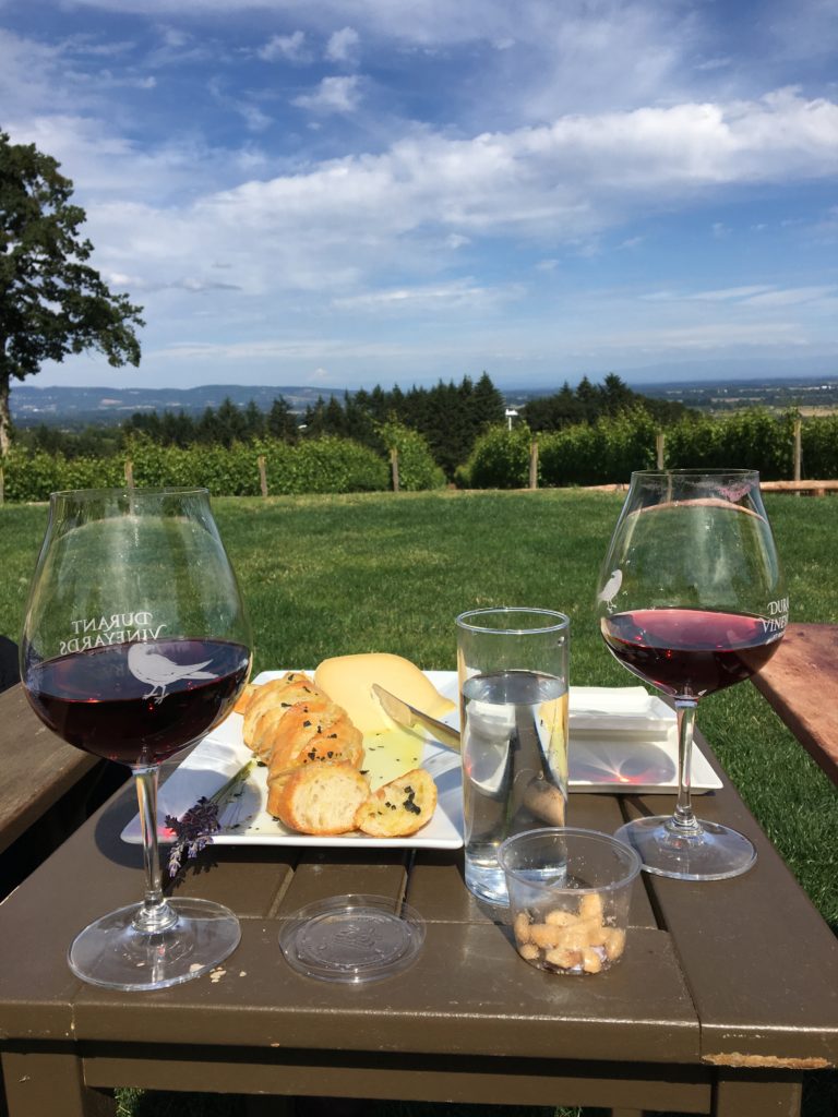Caitlin-Hartley-of-Styled-American-wine-cheese-crackers-at-winery