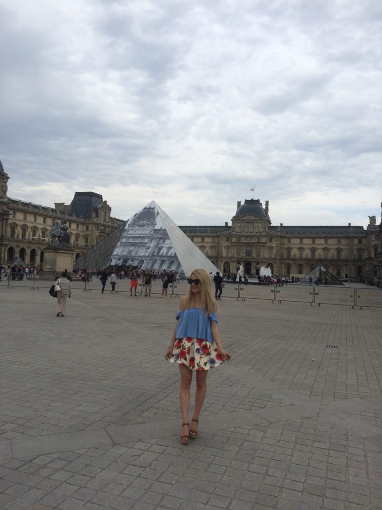 floral-skirt-wedges-blue-top-paris