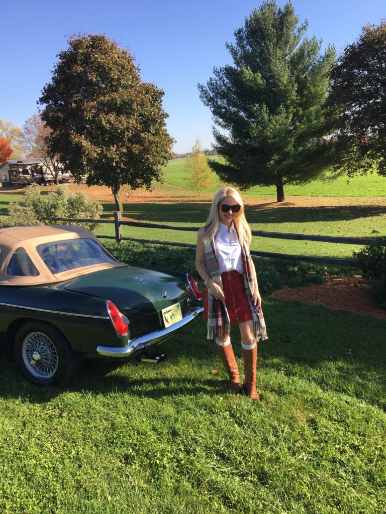 Wisconsin-country-vintage-car http://styledamerican.com/apple-orchard-and-pumpkin-patch/