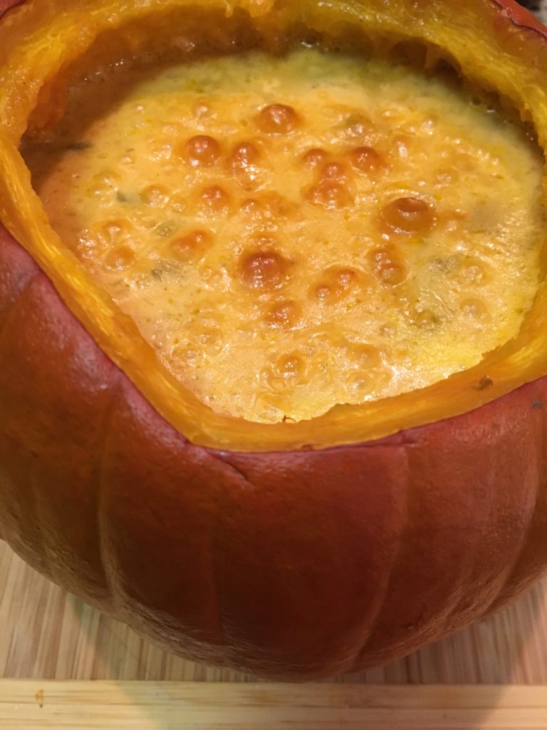baked-pumpkin-cheese-bowl http://styledamerican.com/apple-orchard-and-pumpkin-patch/