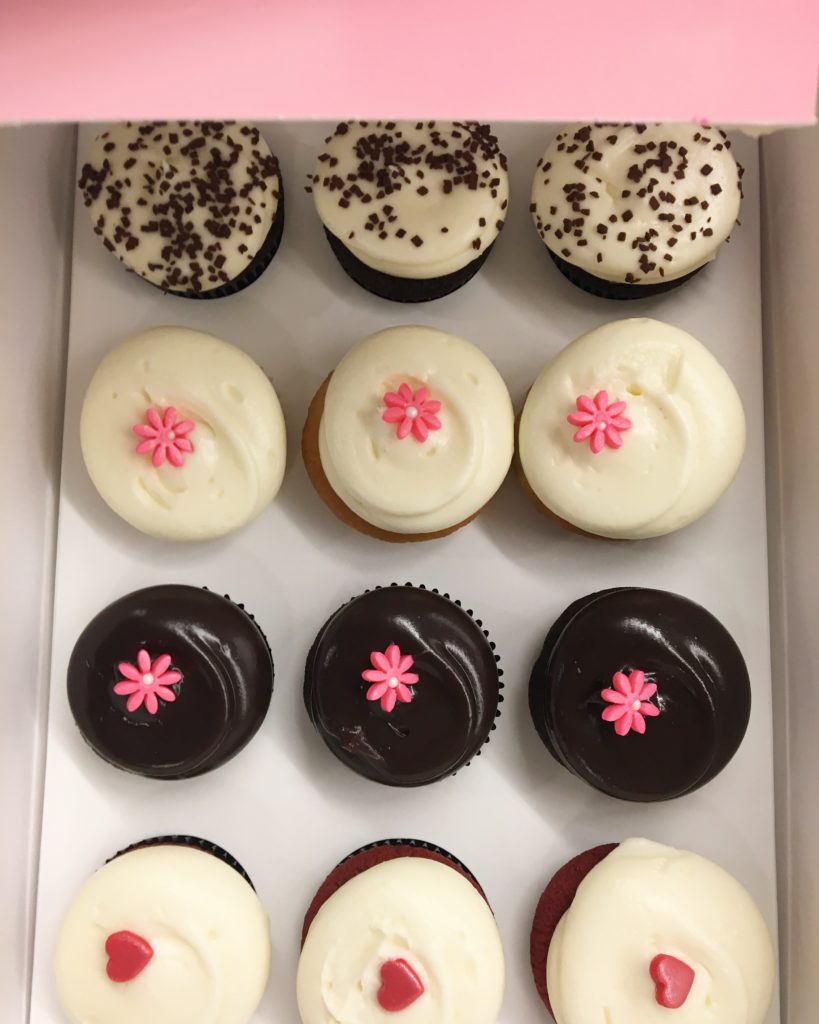 mini-pink-white-chocolate-cupcakes http://styledamerican.com/american-favorites-lately/
