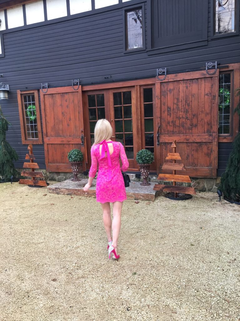 pink-keyhole-dress-with-a-bow http://styledamerican.com/fuchsia-fluorescent-lace-dress/