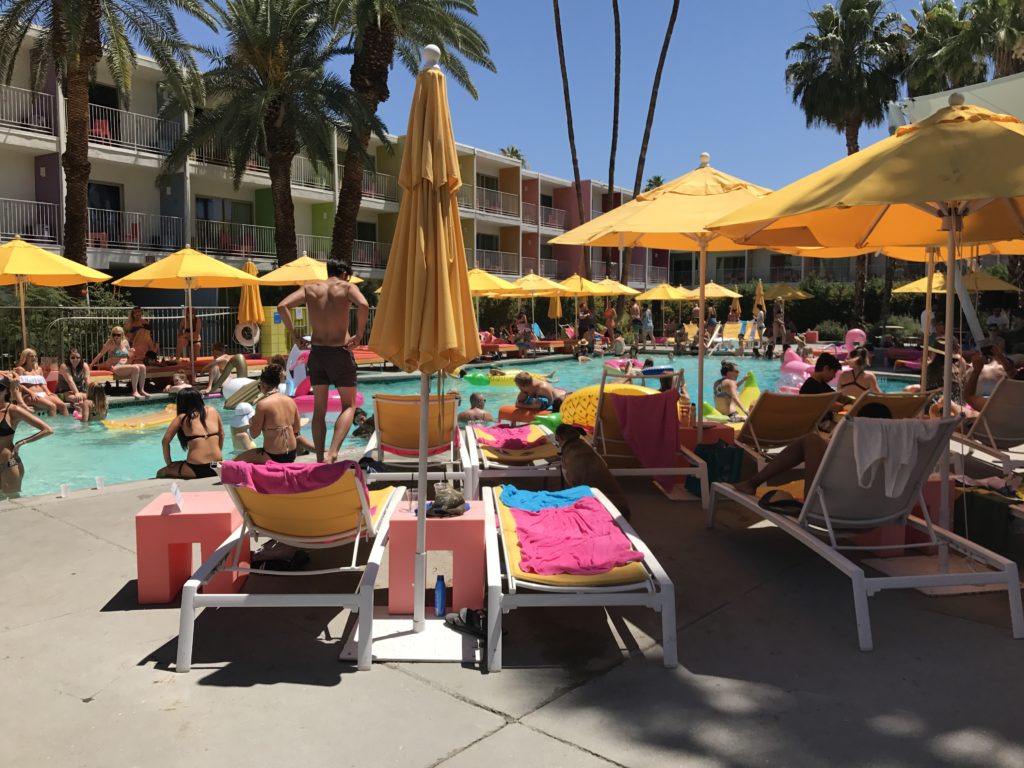 The Saguaro Palm Springs hotel pool