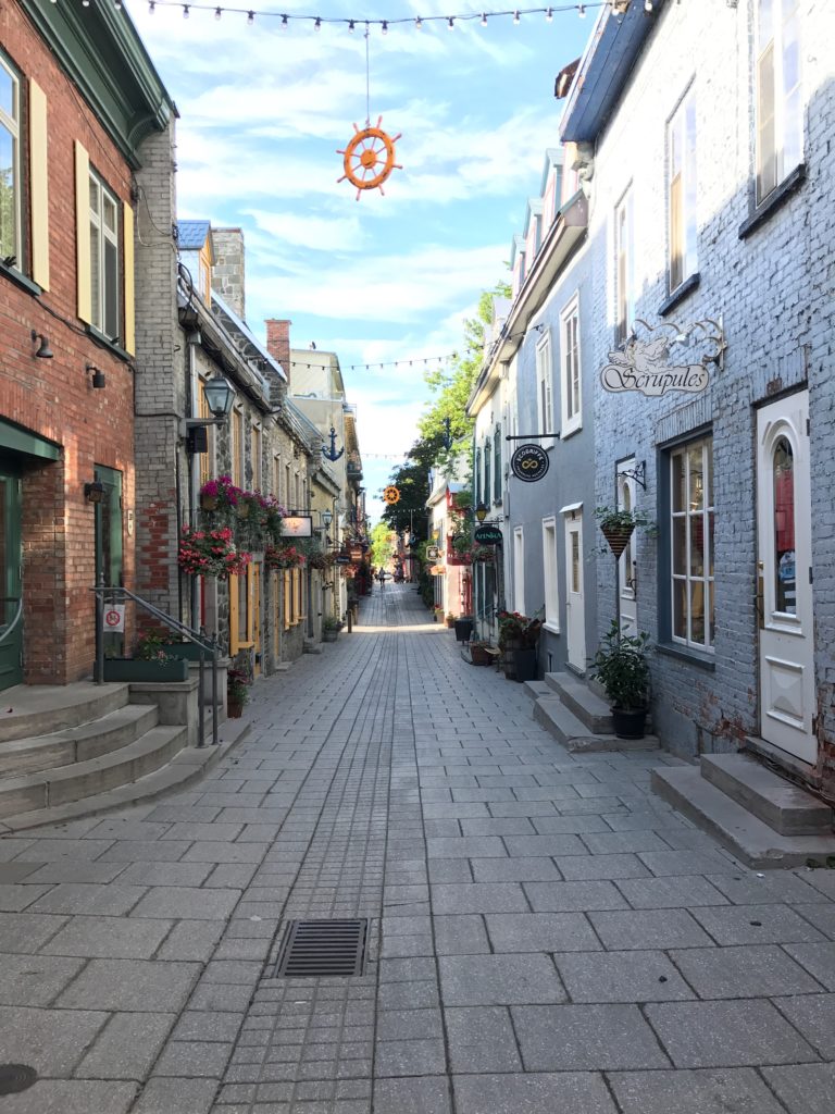 quebec city cobblestone streets